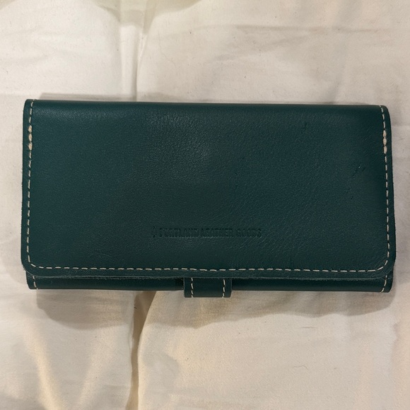 Handbags - Portland leather peacock tri fold Green Leather Wallet